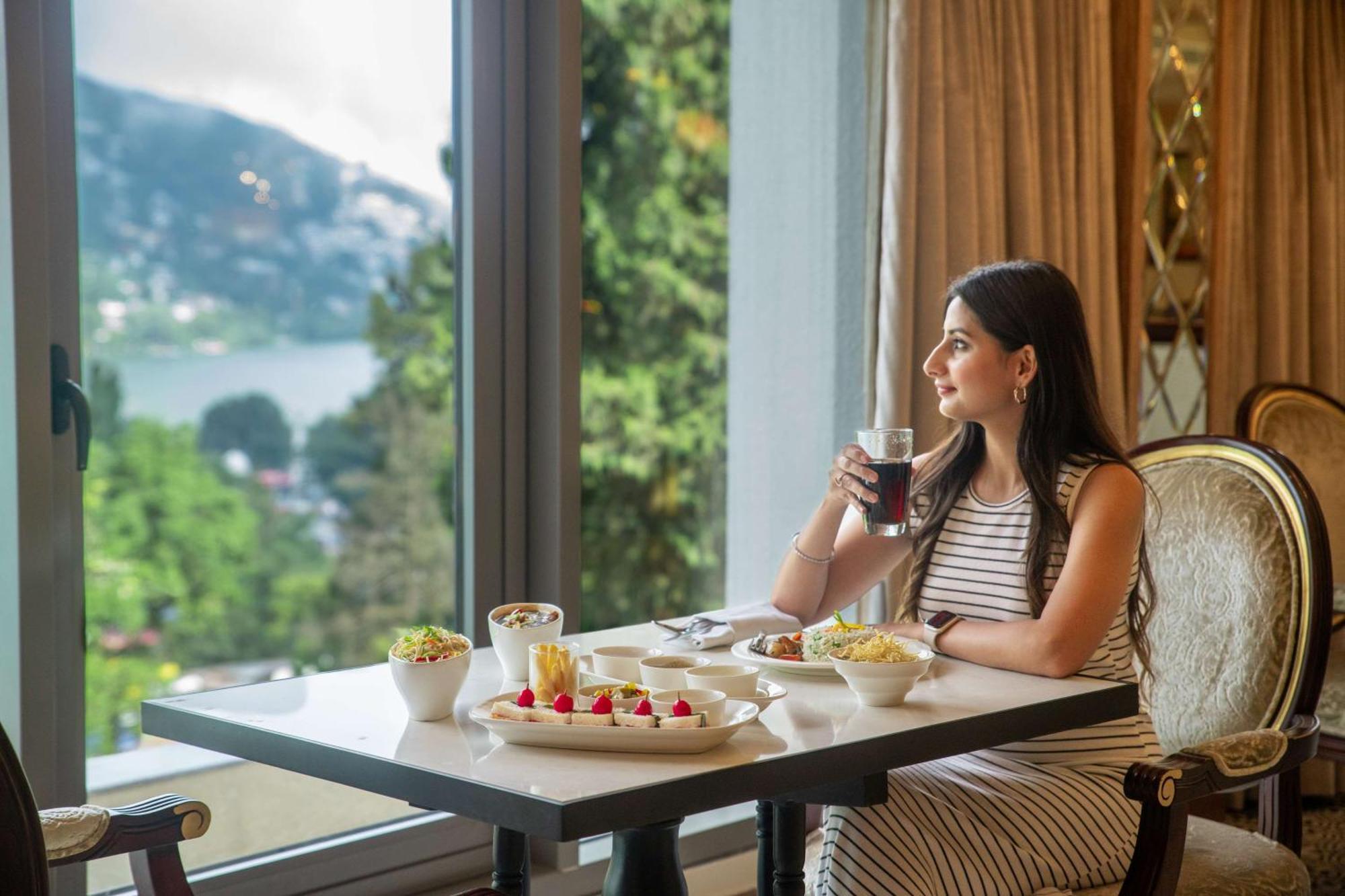 Namah Nainital, A Member Of Radisson Individuals Retreats Hotel Екстериор снимка