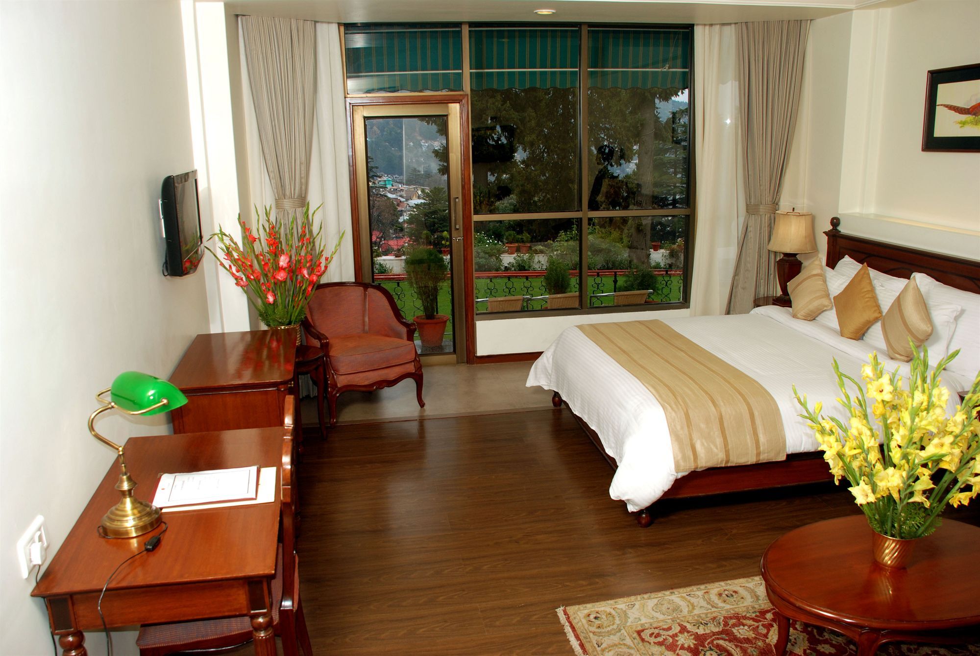 Namah Nainital, A Member Of Radisson Individuals Retreats Hotel Екстериор снимка